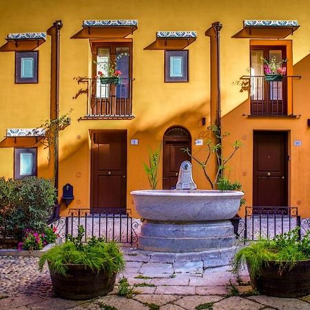 Le Casette Palazzo Ajutamicristo X Palermo Eksteriør billede